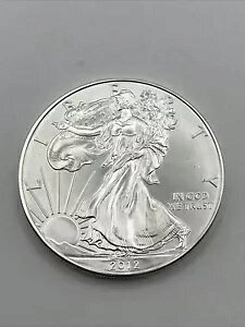 2012  ~g}[NȂ 1 IX ăh AJ Vo[ C[O RC n