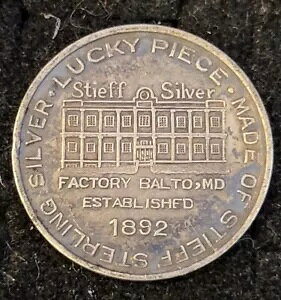 Stieff Est 1892 ���b�L�[ �s�[�X �H��K�� ���y�Y �X�^�[�����O �V���o�[ ���_�� �R�C��