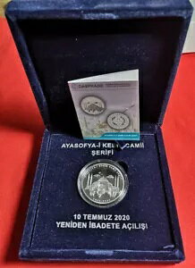 gR 2020AA\tBAXNƂčăI[vAVo[ RC 925 AgABOXt