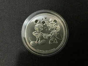 2020 jEG $2 1IX fBYj[ ~bL[ƃ~j[}EX Vo[nRC