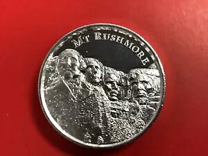 ?? �A�����J�̃����h�}�[�N MT RUSHMORE 2�I���X .999 �V���o�[