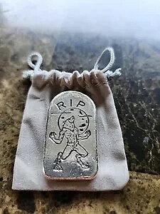 �g�D�[���X�g�[�� ���[�E���t 2 �I���X 999 �V���o�[ �o�[ ���i�[�N RIP�A�В��|�[�`����