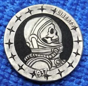 �z�[�{�[ �j�b�P�� �R�C�� ASTRONAUT SKULL OHNS LM53