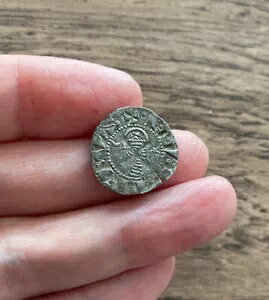 NZC_[ƁBAeBILABChE[y (1216-1219) ̔ےҁB