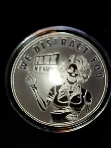 2015 1 IX We Distract You V2 Pr Vo[ V[h coa 340 530 s~bh Iu p[