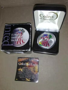 A 2001 J[CY 1 IXAJǂ̃{bNXCOARCtčVo[C[O