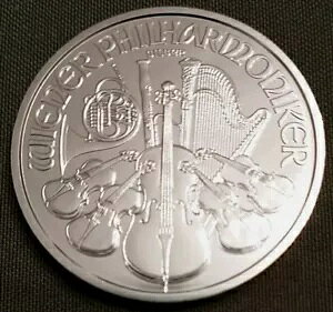 2015 I[XgA tBn[j[ǌyc 1.5 [ 1 IX 999 ݁Bx^[f[g