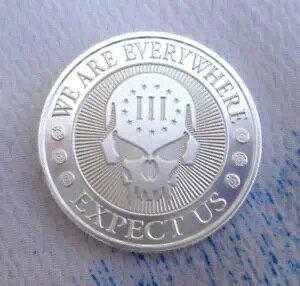 1/2�I���X2023 DEUCE FOUR SKULL-We Are Everywhere ���E���h .999 �t�@�C���V���o�[