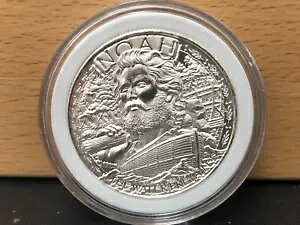 �m�A �U�E�E�H�[�^�[�E�v���x�C���h�E�c�[�E�o�C�E�c�[�E�A�E�g�E�I�u�E�U�E�A�[�N .999 �t�@�C���V���o�[ ���E���h 1�I���X