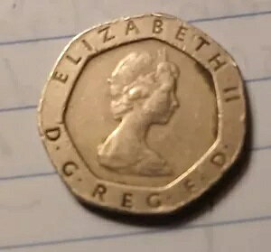 A RN^[ NC[ GUxX 2  D.G.REG.F.D. 20 20 yXpRC