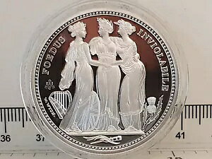 2021 The Three Graces �Z���g�w���i 1�I���X �V���o�[ �v���[�t �R�C��