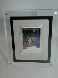 2017 fBYj[ X^[ EH[Y 1IX .999 t@C Vo[ $2 RC - 鍑̋tP