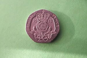 1982 - ɒWĩNC[ GUxX 2 A20 yX RC!