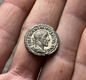 MAXIMINUS THRAX �Ñネ�[�} �R�C�� AR �f�i���E�X 235-8AD PROVIDENTIA -RIC13 - 2.6g