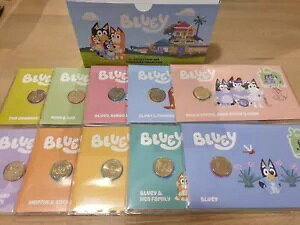 Bluey Postal �ݕ��J�o�[ (PNC) 10 �R�C�� �J�[�h�t���R���N�V���� �Z�b�g