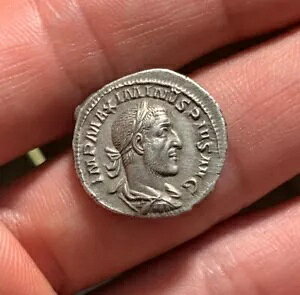 �Ñネ�[�}�̃R�C�� AR �f�i���E�X MAXIMINUS I THRAX 235-8AD PROVIDENTIAL RIC13 3g