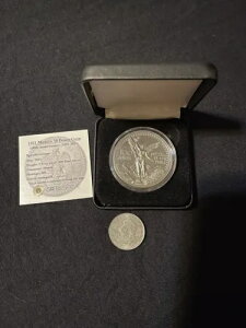 1921 年メキシコ 50 ペソ硬貨 100 周年記念.999 ファインシルバー、アンティーク仕上げ