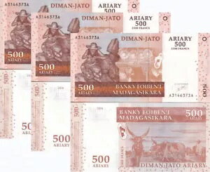 }_KXJ 500 AA 2004 P 88 a UNC bg 3