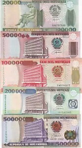 Ur[N SET 5 UNC 50000 - 200000 500000 M. 1993-2003 P 138 139 140 141 142