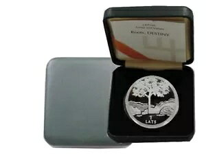 ���g�r�A 2002 ��� 1 ���b�g �V���[�Y: ROOTS�B�^��