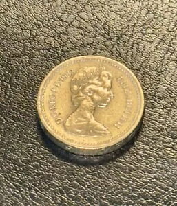 1983 ���C���� �A�[���Y �G���U�x�X 2 �� 1 �|���h�d�݁uDECUS ET TUTAMEN�v�㉺�t�G���[