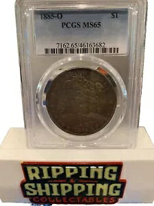 1885-O ���[�K�� $1 �R�C���APCGS �ɂ���� MS65 �Ƃ��ăO���[�f�B���O����A�M�����Ȃ��قǂ̃S�[���h�g�[���̃J���[�����O���{����Ă��܂�