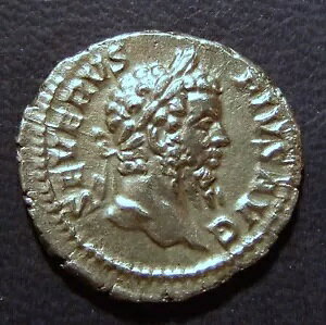 セプティミウス・セブルス。アルデナリウス、素晴らしい品質。ハンサムセンターストライクコイン。