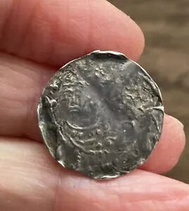 w[ 1  (҃EBȂqA1100 ` 1135 N)BVo[yj[B