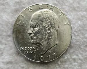 1977 年 1 ドル リバティ アイゼンハワー コイン