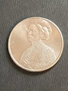 AG[NH[^[ ? Jovita IdarB uIn Cod We Trustv̏\}[Nǂ