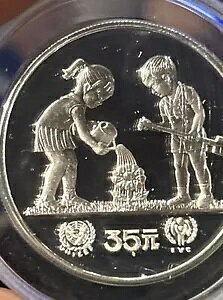 1979 CHINA SILVER YEAR OF THE CHILD 35~ v[tJIBƂĂłB`FbNRv