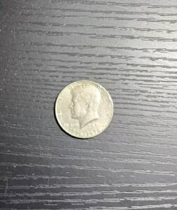 Bicentennial No Mint Mark 1776 1976 Kennedy Half Dollar Coin ~���������v��~