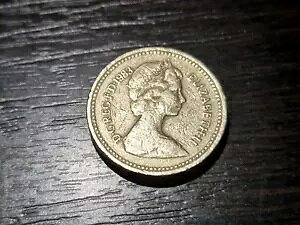 1ポンド硬貨 1983年 クイーンエリザベス2世 レアコイン