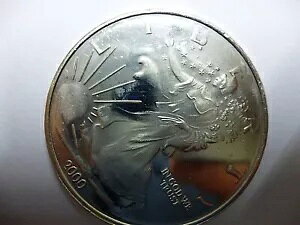 2000 VȐNI̎R̖閾 1 gCIX 0.999 ݁AG[