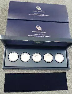 2011 AJ C[O 25 NLOVo[ RC Zbg 5 RC č COA t