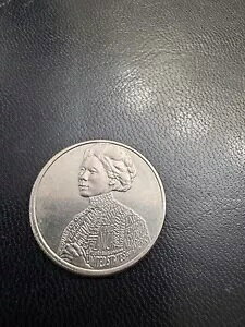 A WB^ C_ NH[^[ 2023 P ~g G[ RCǂݎuIn Cod We Trustv