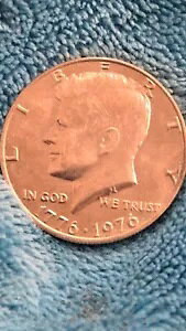 Bicentennial No Mint Mark 1776 1976 Kennedy Half Dollar Coin ~���������v��~