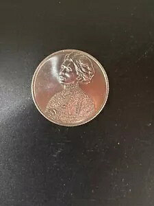 G[ - 2023 D - Wr^EC_̏nɁuIn Cod We Trustv̏\}[N\