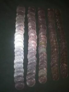 1971 年から 1977 年までの 1 ドルの投資額 100 モネダ
