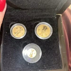 2002 - 2012 - 2022 �����G���U�x�X 2 ���W���r���[ �\�u���� �Z�b�g (�\�u���� 3 ��)