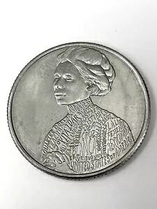 G[ - 2023 D - Jovita Idar nɁuIn Cod We TrustvƏĂ܂