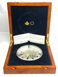 カナダ王立造幣局 1 kg-$250、上質銀貨- 多面メープル、OGP&COA付き