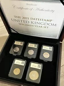 2021 tX^v CMX W{N 5 RC{bNXZbg