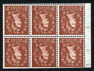 SG573Wi 2d Wilding No Phosphor Wmk Crowns INVERTED Booklet Pane U/M