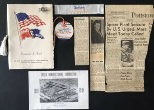 �X�p�C�T�[�E�}�j���t�@�N�`�������O�A25���N�L�O 1919-1944 �\�����q/�s��/���{��