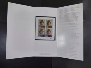 _CAiAtH_[oXubNGfBVA700ACommenwealth̊󏭕iI