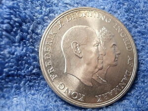 f}[N: 1960 NA󏭂 5 N[l̋݁A΂̂悤ɋPʏ!