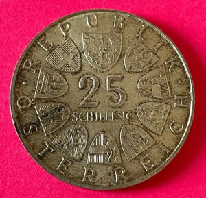 I[XgA 25VO 1971N EB[،  .800 ? 13 g ? ? 30.5 mm KM# 2910