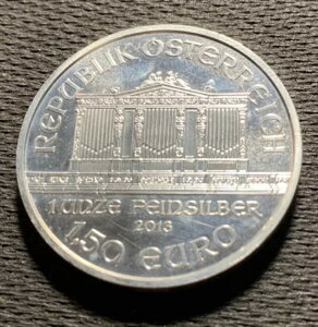 2013N I[XgA 1IX Vo[ tBn[j[ BU .999 