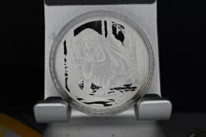 2022N NIUE 1IX .999 Vo[ BU AybNXEvf^[Y - u^CK[ vs. RhhSv